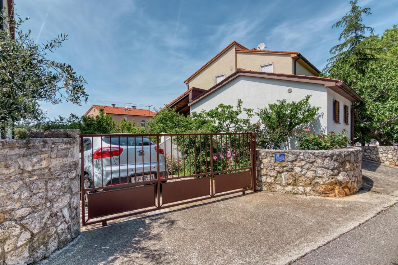 Apartmets Slavica 1644 Banjole Extérieur photo
